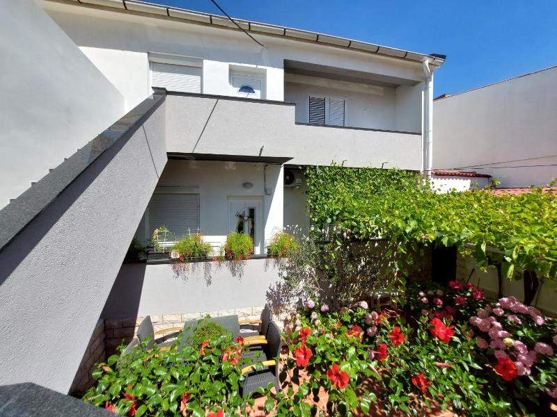APARTMENT ELI - image 43