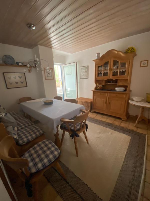 Double Room with Balcony image 4