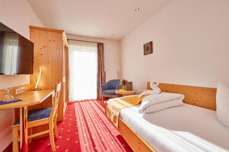 Comfort Single Room image 1