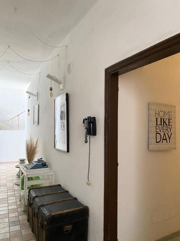 Black Market Hotel - image 29
