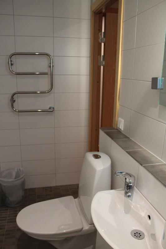 Single Room image 4