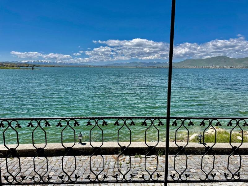 Standard Quadruple Room image 2