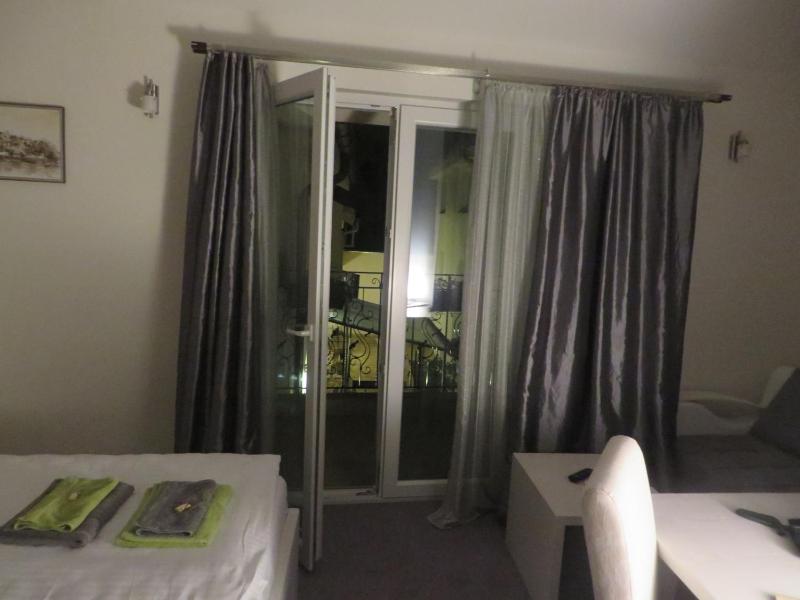 Twin Room with Sofa Bed and Terrace image 2