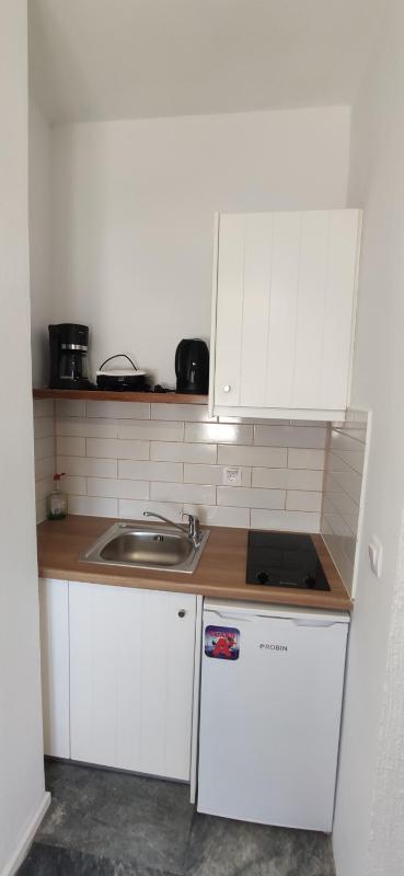 Superior Triple Room with Sea View image 3