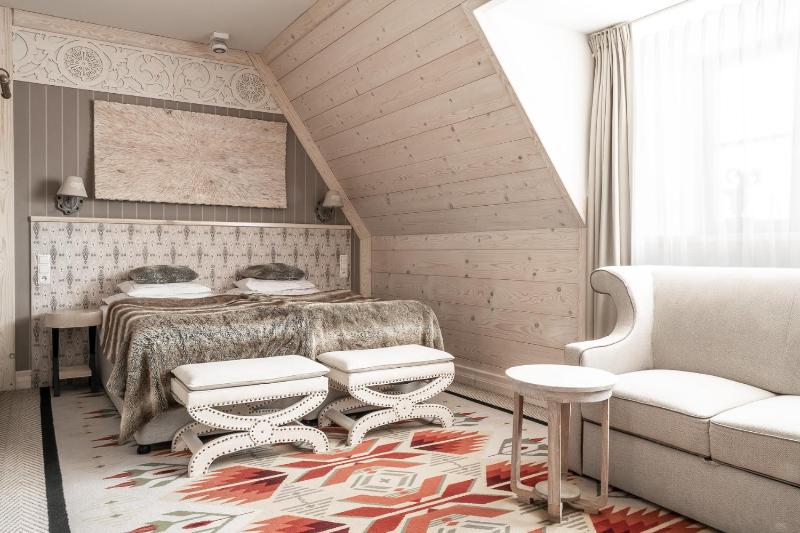 Executive Double Room image 4