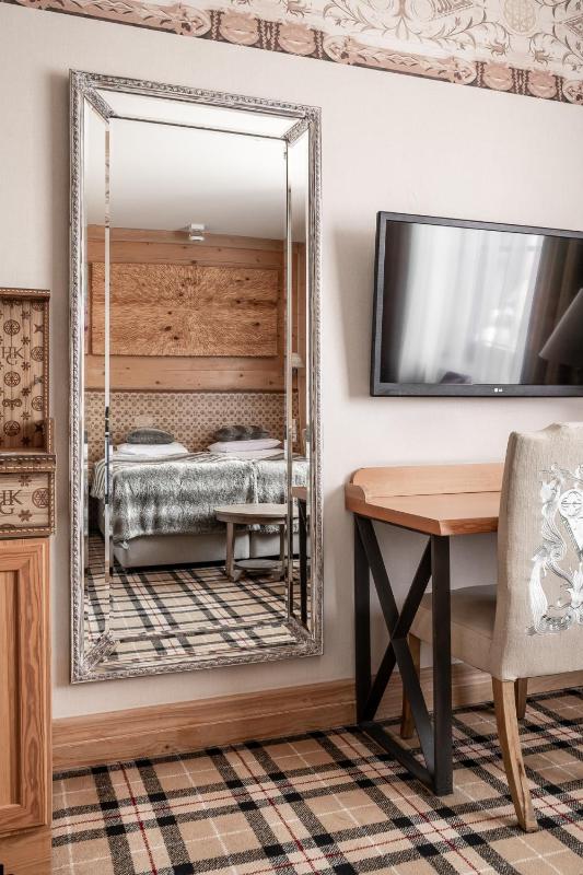 Premier Double Room image 4