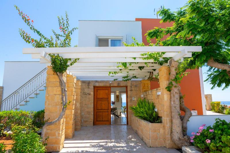 Protaras Seafront Villa Violetta - image 12