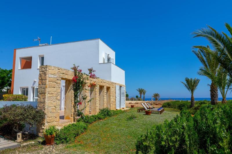 Protaras Seafront Villa Violetta - image 9