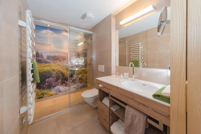 Single Room image 4