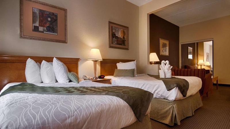Double Room with Double Beds image 1