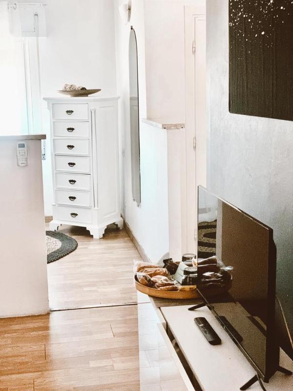 Budget Double Room image 3