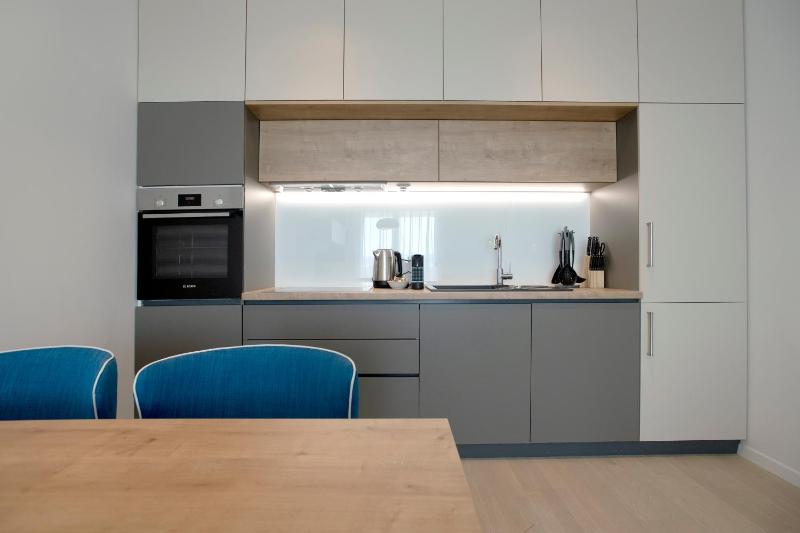 Island View Luxury Apartments - image 46
