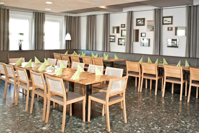 Hotel Waldhorn - image 18
