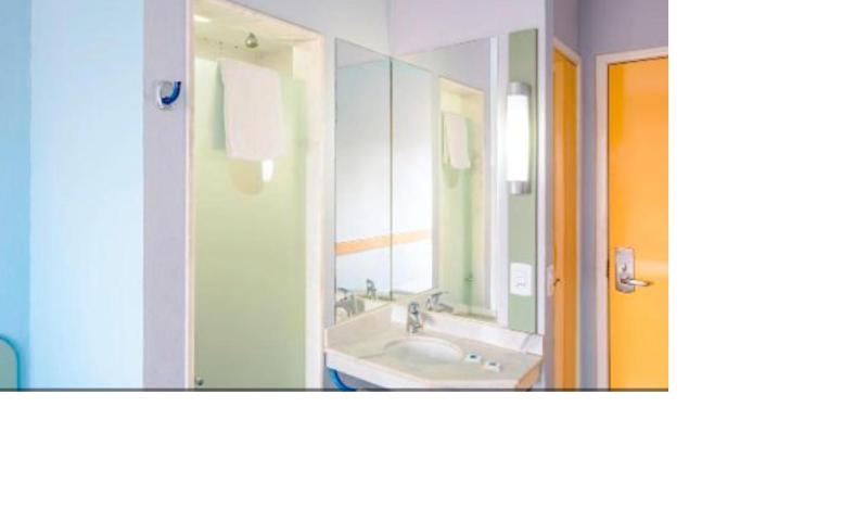 Ibis Budget Belem - image 7
