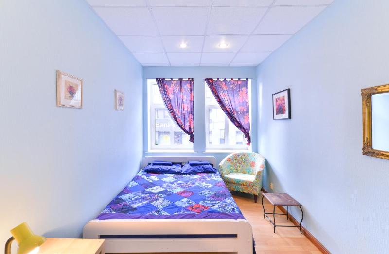 Double Room with Shared Bathroom image 4