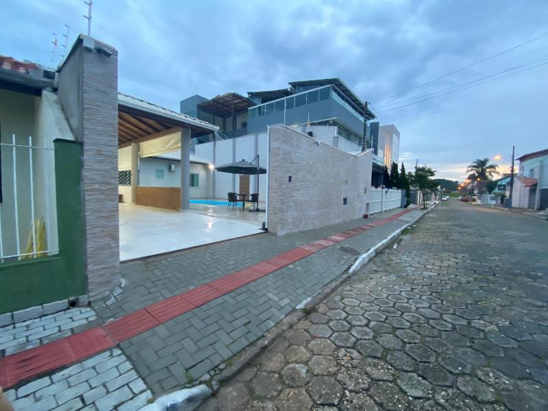 Casa no centro de Balneário Camboriú - image 15