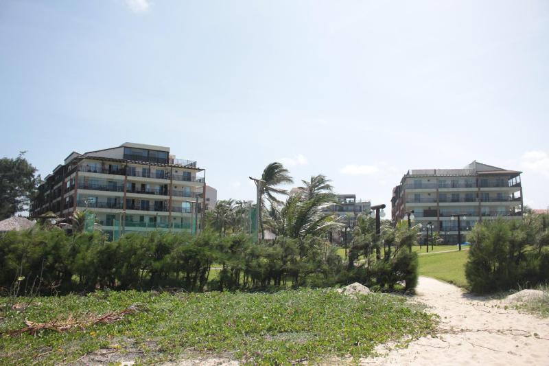 Beach Living - image 17