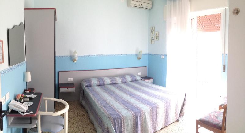 Comfort Double Room with Balcony image 3