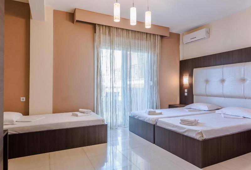 Triple Room image 1