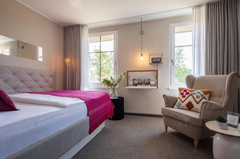 Single Room image 1