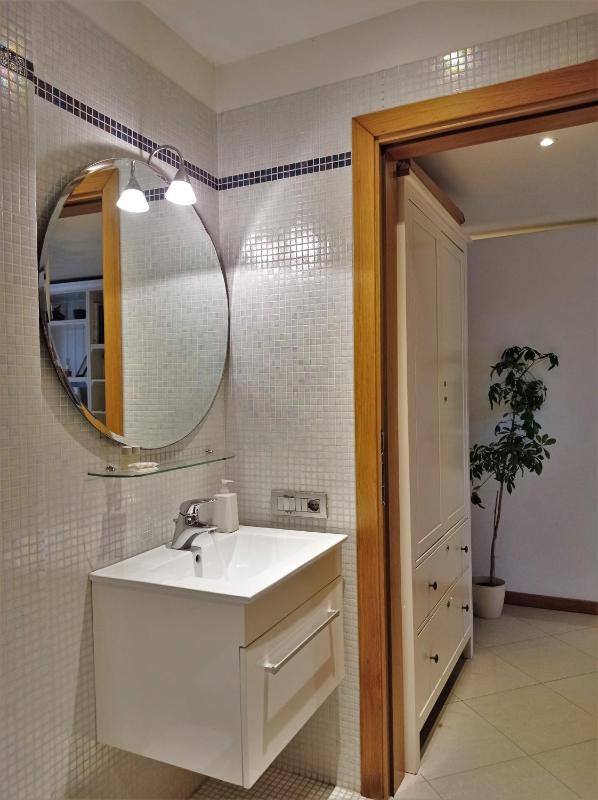 Studio Apartment image 4