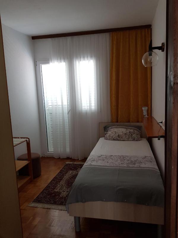 Apartment with Balcony image 3