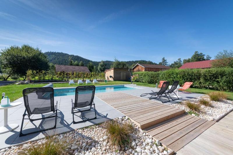 Chalet du Bien-être 15p. PiscineSpa HammamPétanqueBasket - image 7