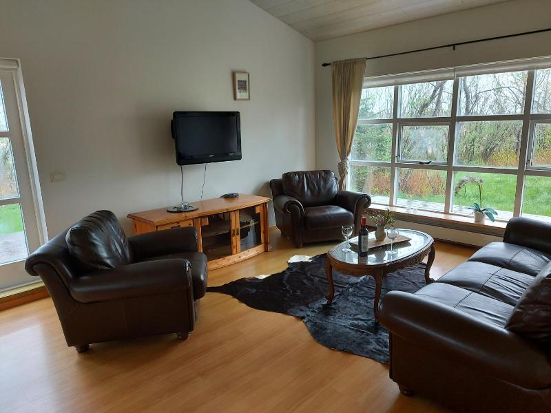 Three-Bedroom House image 3