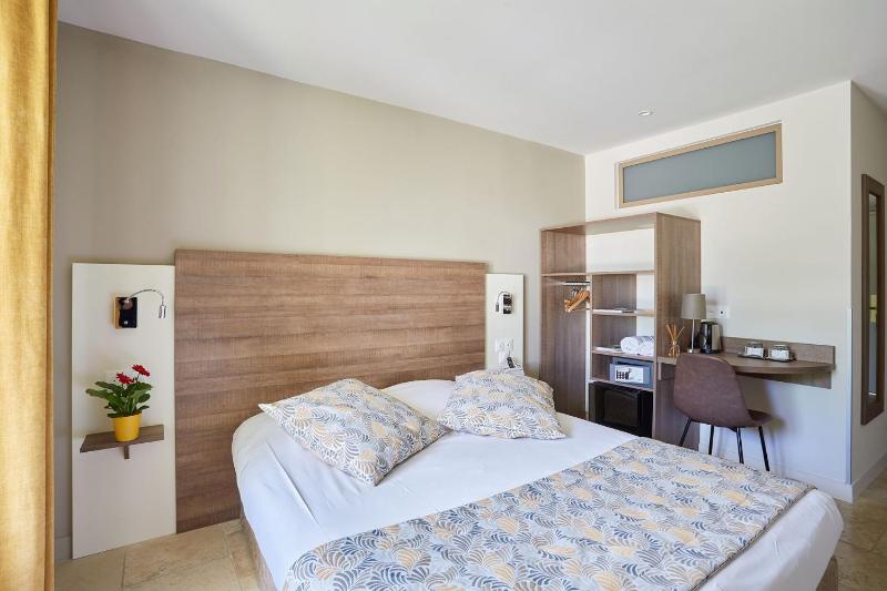 Double Room - Disability Access image 3