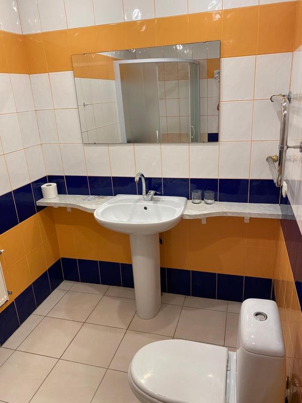 One-Bedroom Suite image 3
