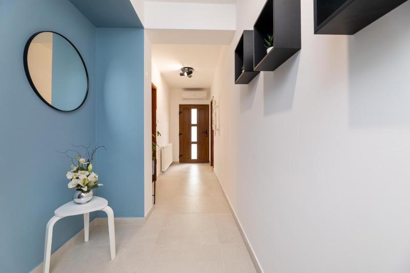 Apartments Vjeko - image 21