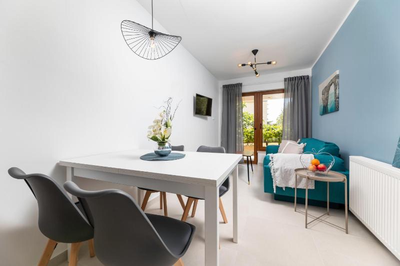 Apartments Vjeko - image 35