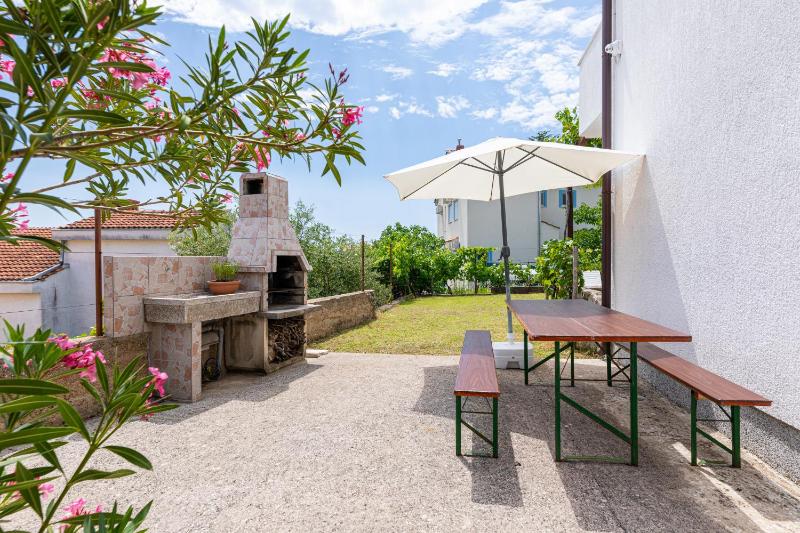 Two-Bedroom Apartment image 3