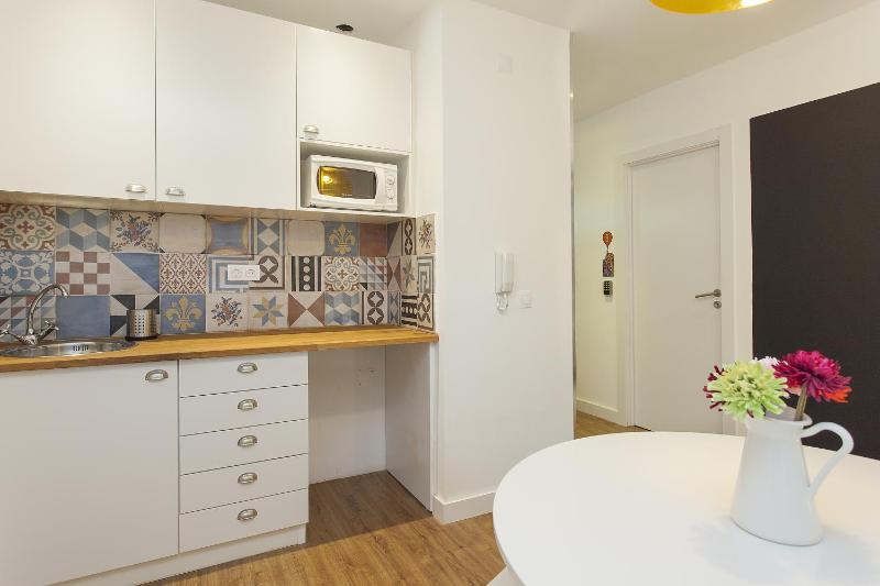 Lisbon Old Town Guest House - image 3