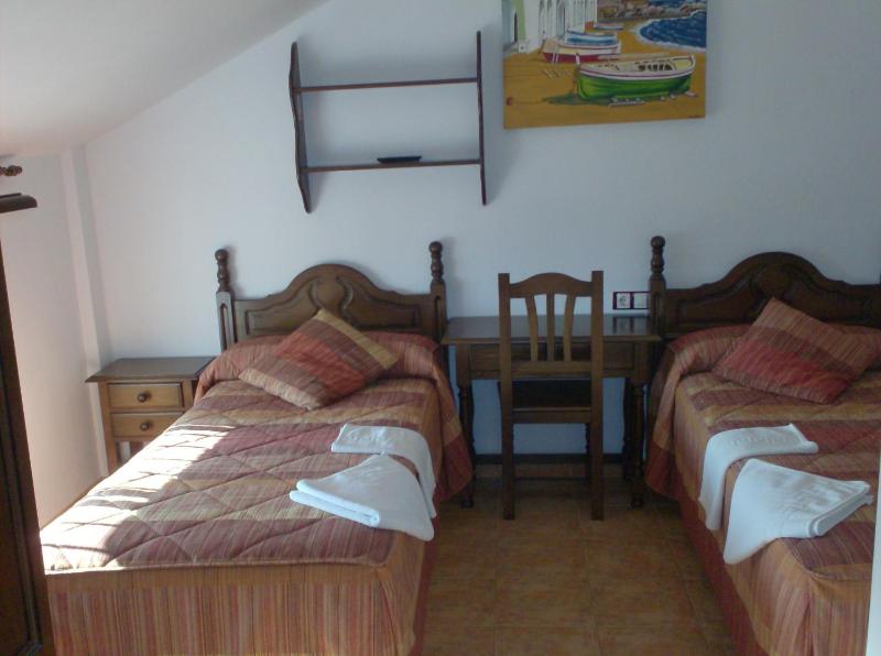 Triple Room image 3