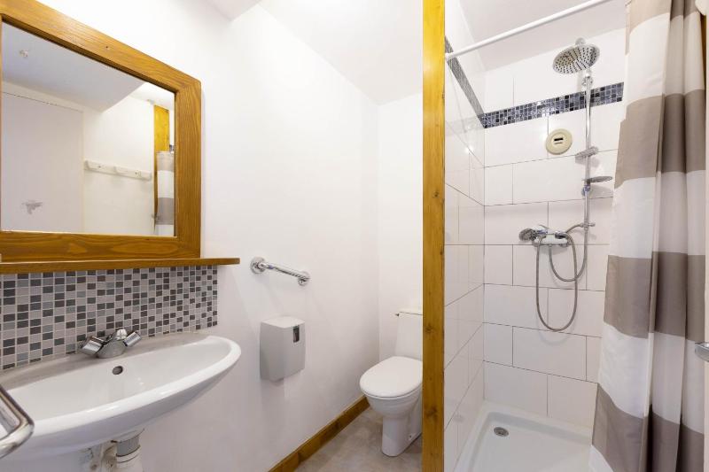 Economic Double Room image 3