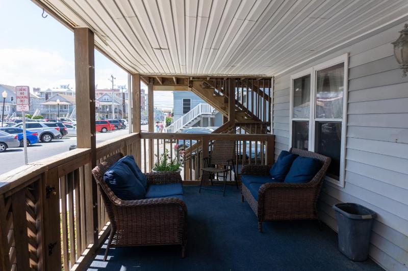 Apartment - Ground Floor image 4