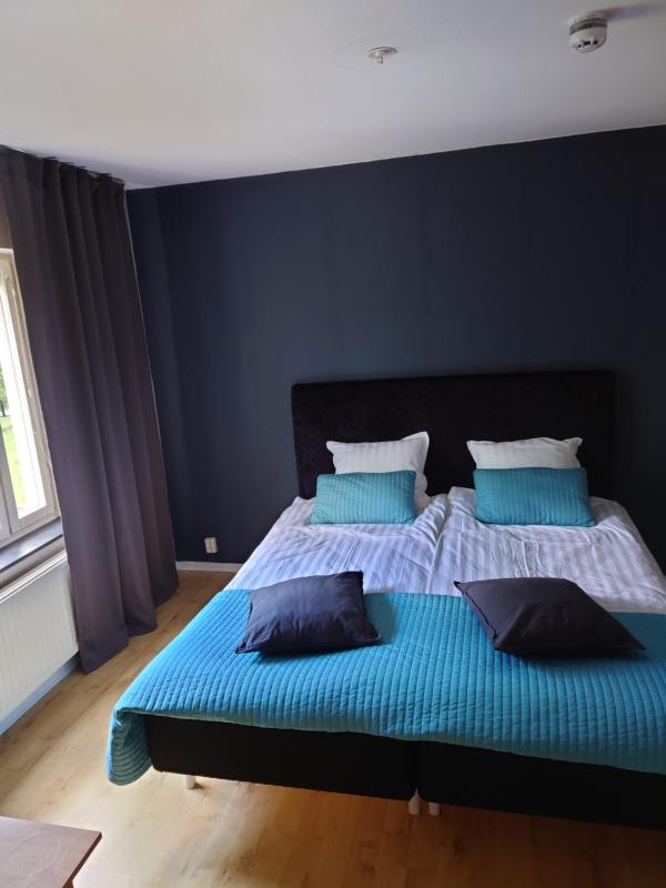 Budget Double or Twin Room image 3