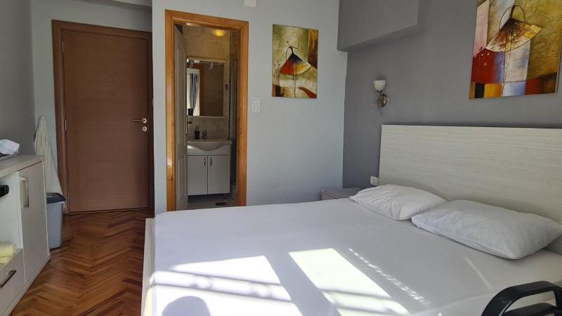 Apartments Lara - image 7