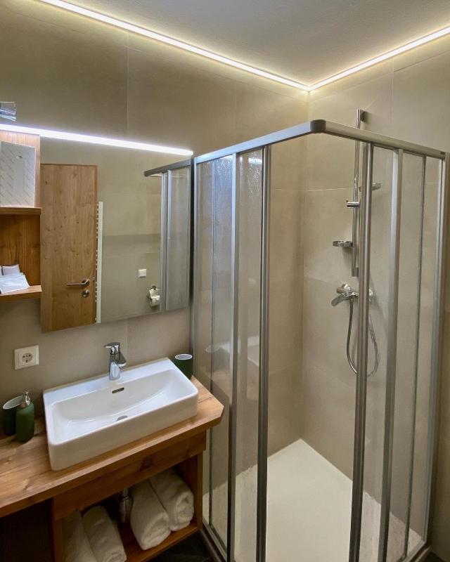 Apartment with Balcony image 4