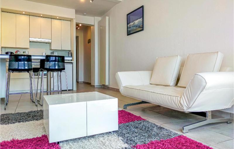 Cozy Apartment In Oostende With Wifi - image 15