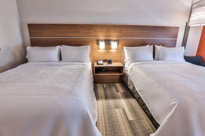 Holiday Inn Express And Suites Nashville MetroCenter Downtown By IHG - image 10