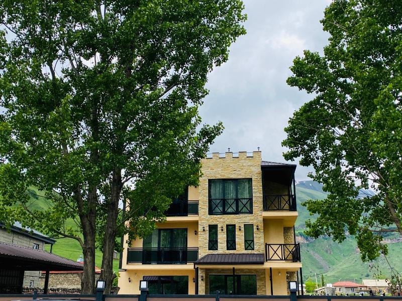 Besami Hotel Images