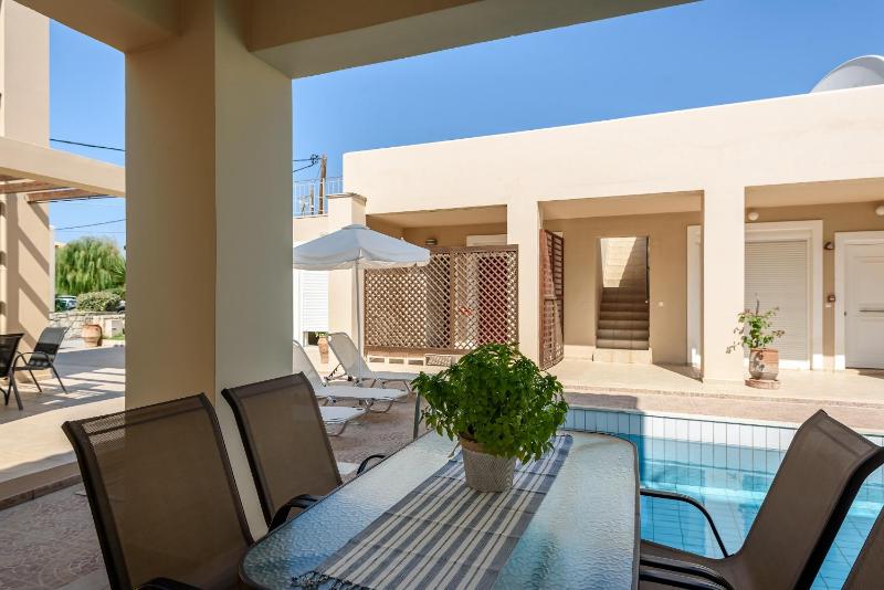 Two-Bedroom Villa with Sharing Pool image 4