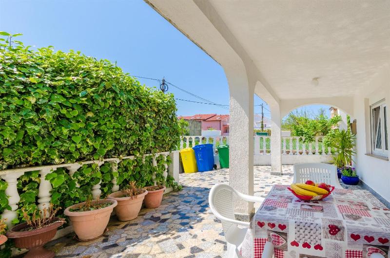Apartments Ester - image 8