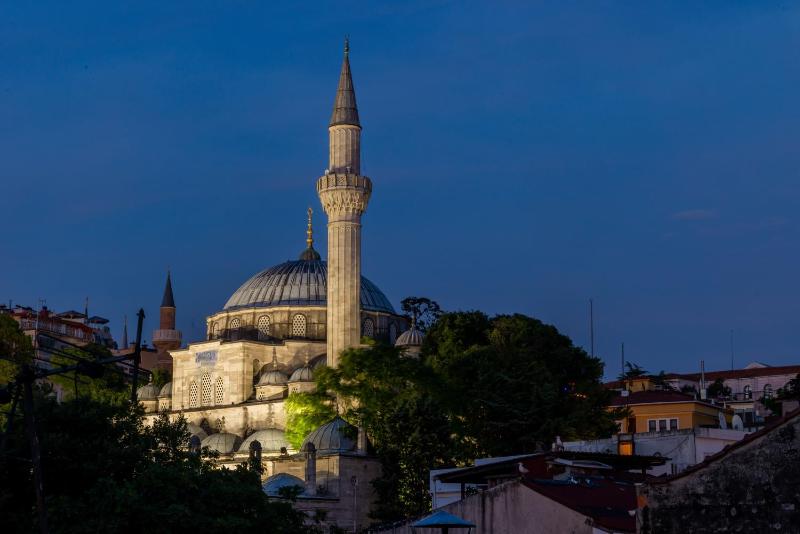 Two-Bedroom Apartment with Sea View image 3