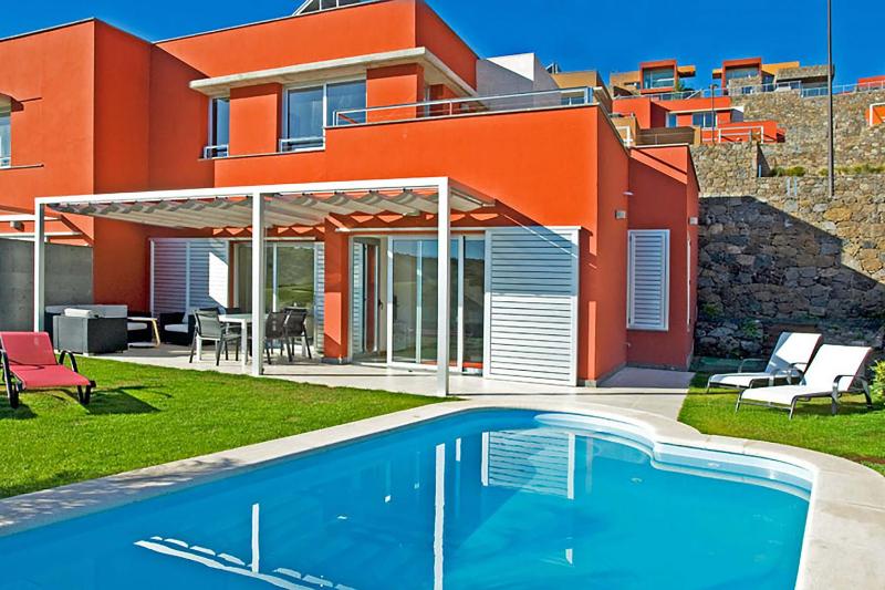 Superior Villa image 1