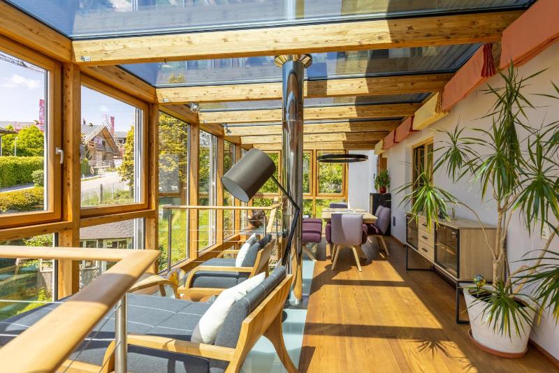 Superior Double Room with Balcony image 2