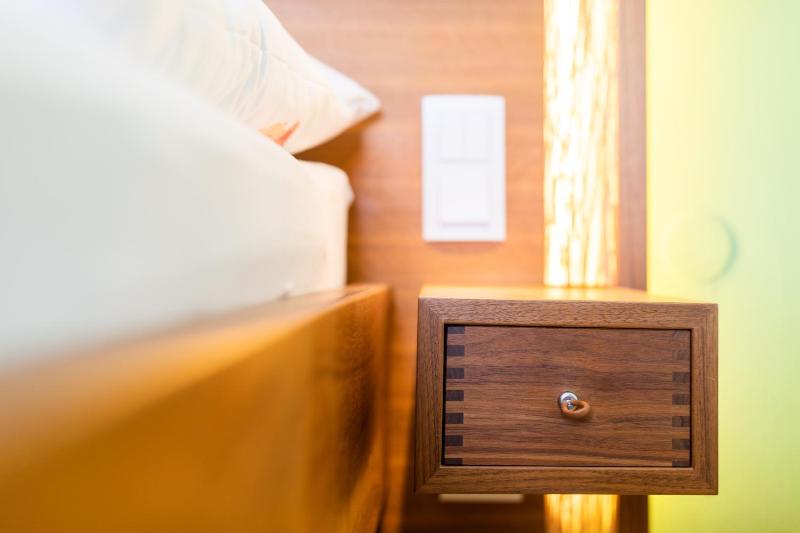 Superior Double Room with Balcony image 4