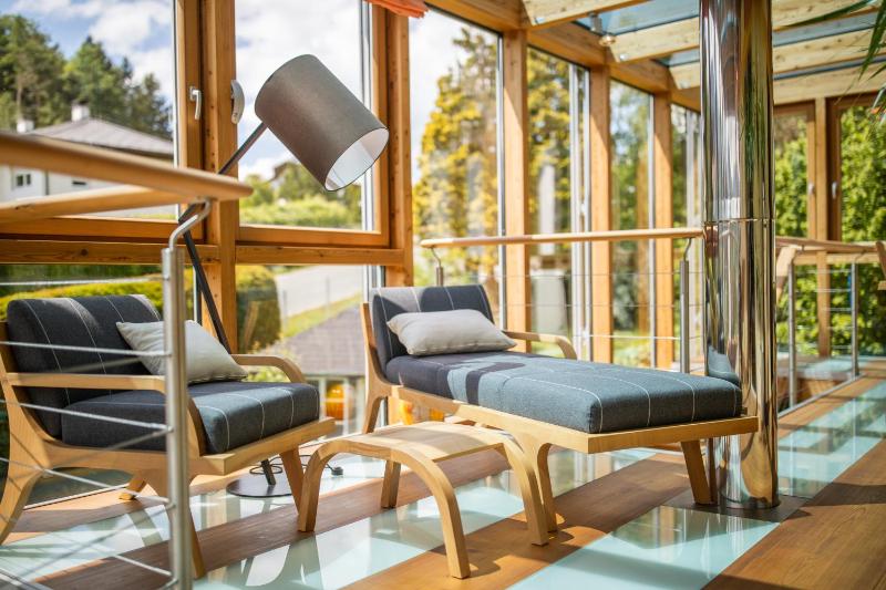 Superior Double Room with Balcony image 3